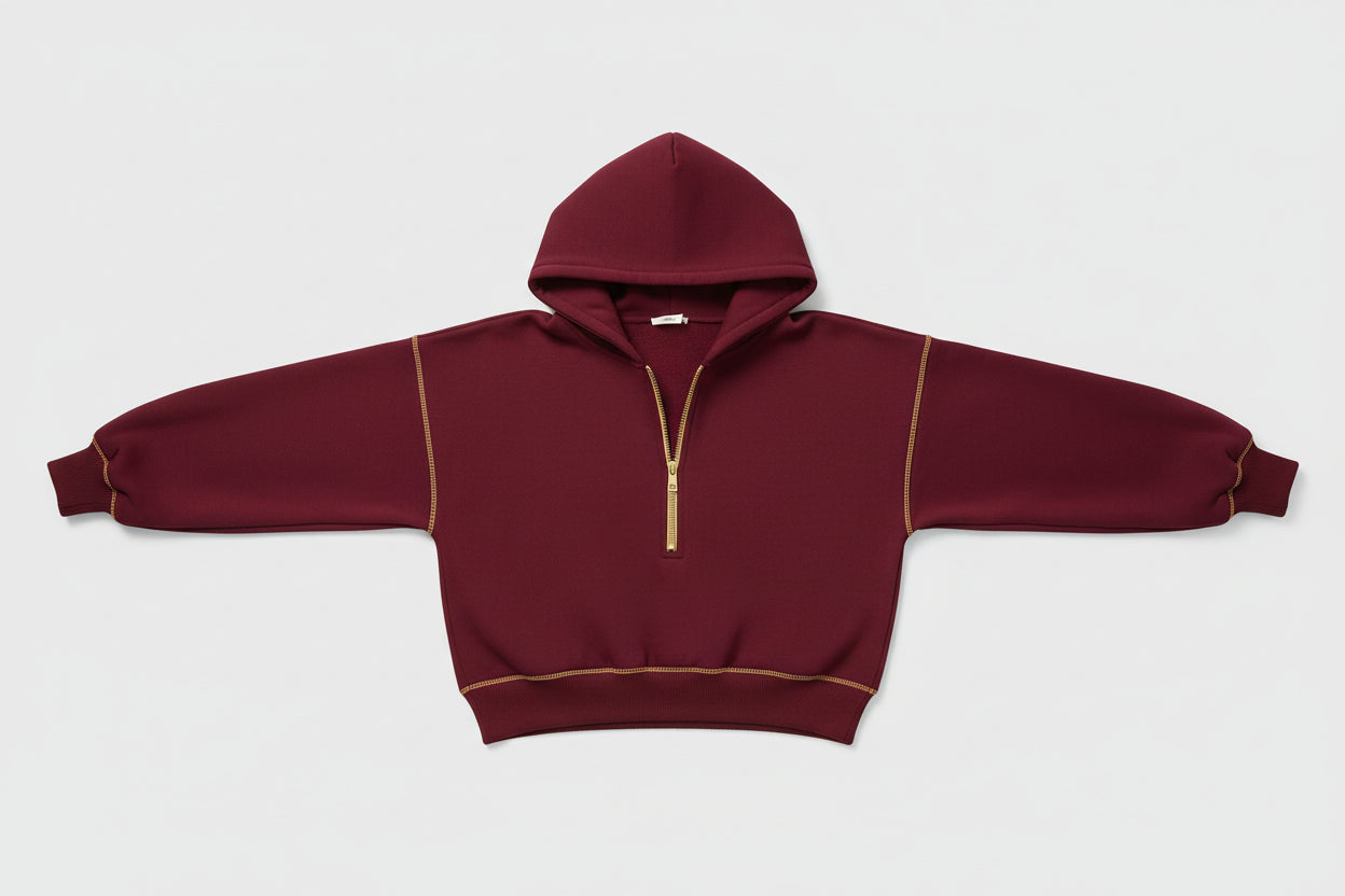 Sweat à capuche doté d’un col réversible